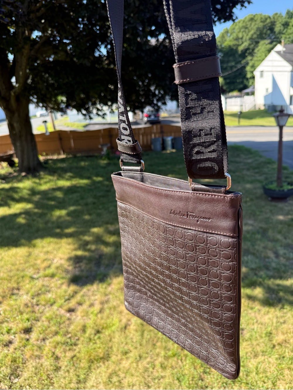 Salvatore Ferragamo Gamma leather crossbody bag